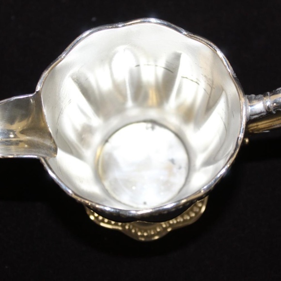 Silver Plate Coffee/Tea Set Vintage Very Nice - Picture 6 of 11
